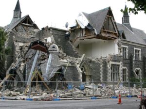 It's all about timing - the different methods of sale and when you need a building inspection